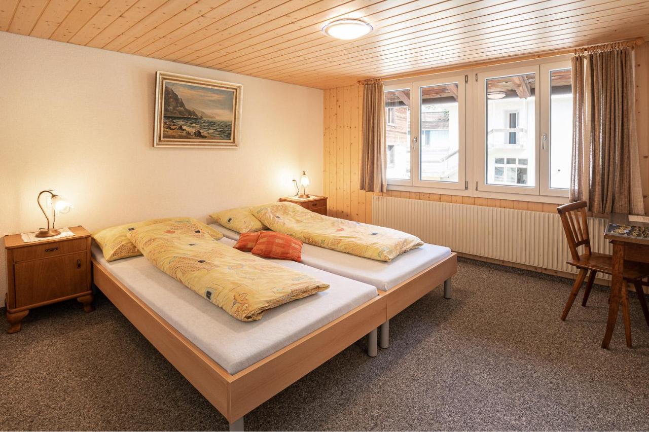 Lehmann'S Herberge Hostel กรินเดลวัลด์ ภายนอก รูปภาพ
