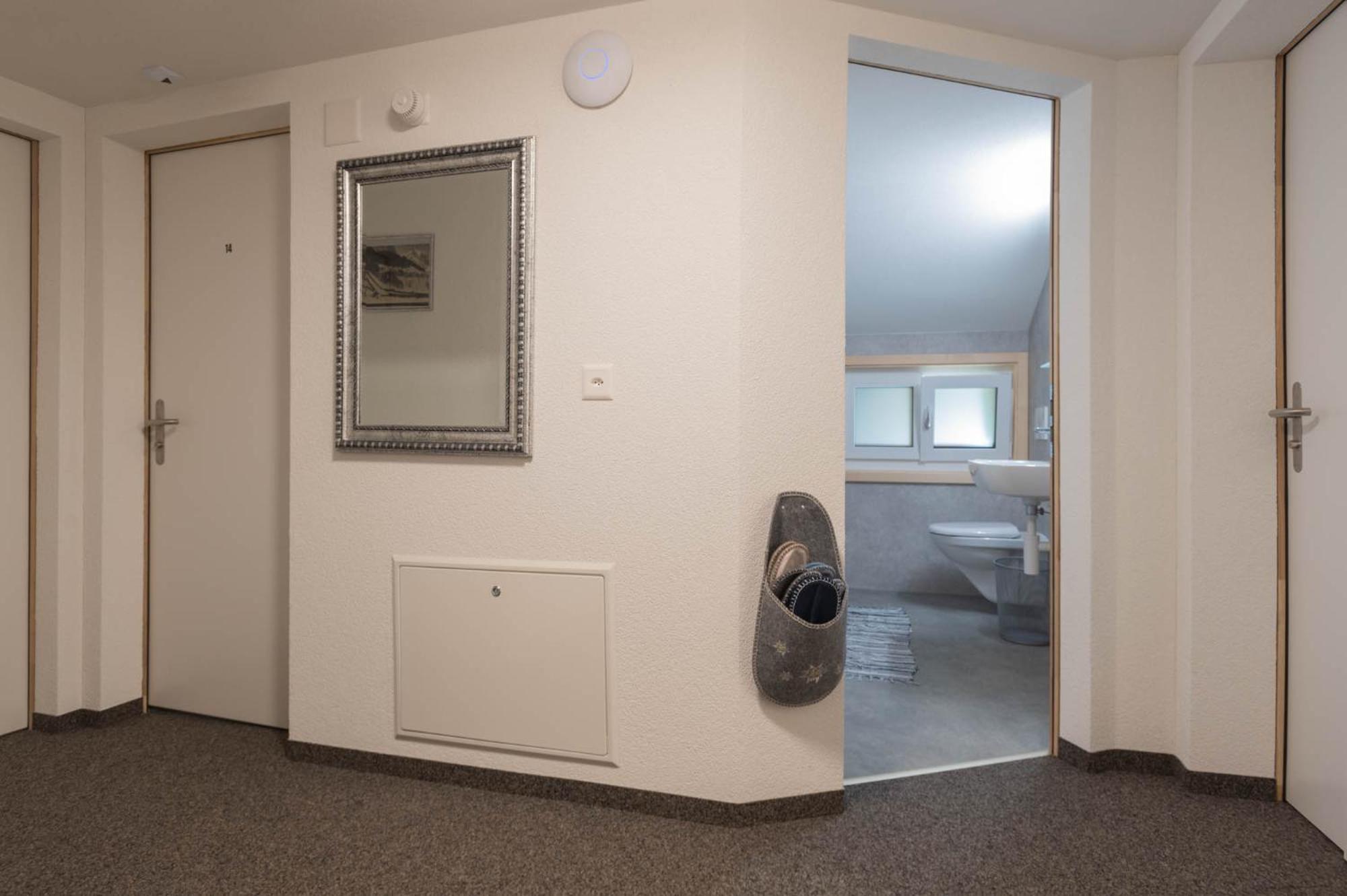 Lehmann'S Herberge Hostel กรินเดลวัลด์ ภายนอก รูปภาพ